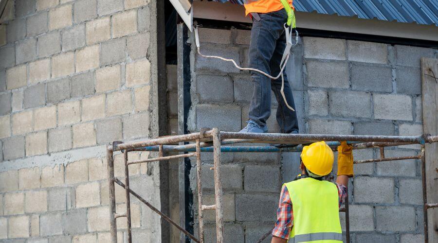 Expert top industrial roofings services in Allouez, MI